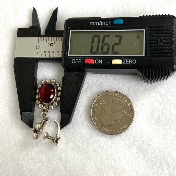 VTG Sterling Silver Mexico Bead Ball Oval Red Glass Screw Back Dangle Earrings - Picture 14 of 16